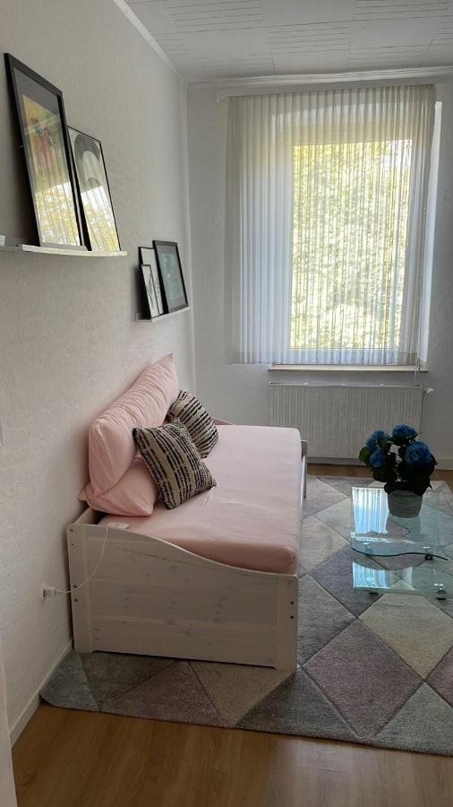 1 Schlafenzimmer 1 Whonzimmer Waschmaschine Trockner Maximum 4Personen Rheinhausen Center Appartement 1705 Duisburg Buitenkant foto